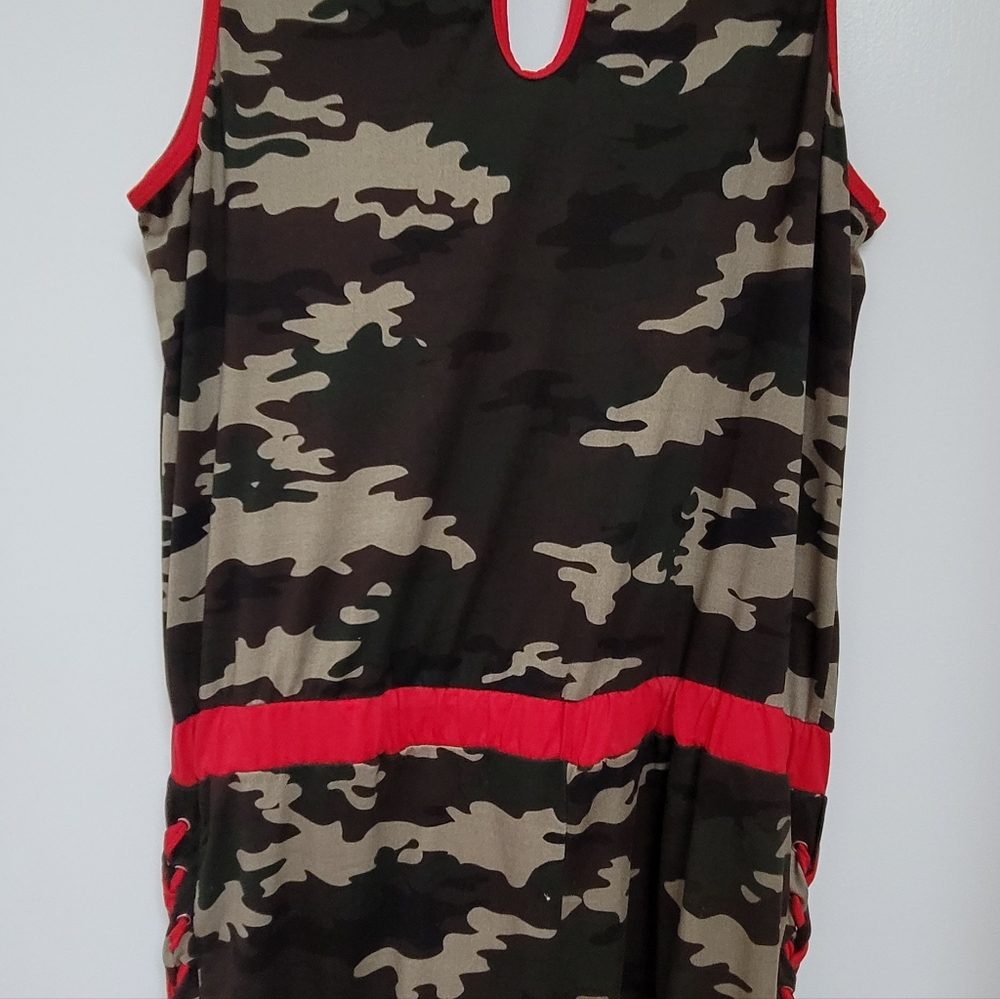 Rogue Camo Romper - Picture 4 of 4